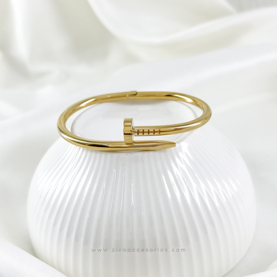 Brazalete Clavo Dorado