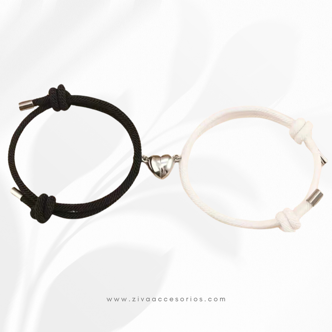 Pulsera Pareja Imán de Corazón Negro + Blanco