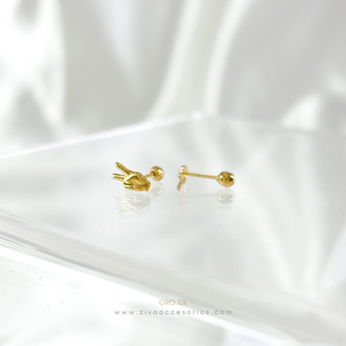 Aretes Broquel Mano Amor y Paz Oro 10k