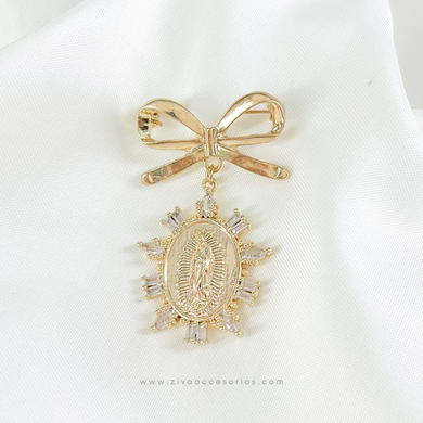 Pin Broche Bautizo Ovalado Virgen de Guadalupe Chapa de Oro y Zirconias (G)