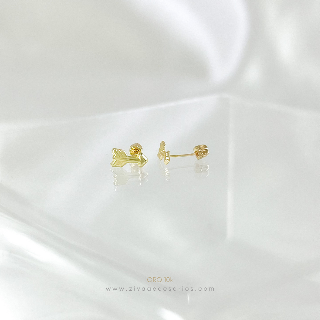 Aretes Broquel Flecha Oro 10k