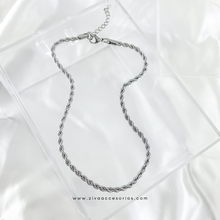 Cargar imagen en el visor de la galería, Cadena Choker torsal plateado (38cm-4mm) con esxtensión